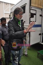 Amitabh Bachchan at KBC-BHTB photoshoot in Mehboob, Bandra, Mumbai on 14th June 2011 (2).JPG